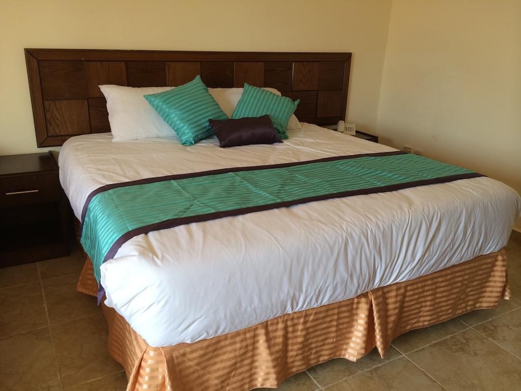 Almarsa Village Resort Akaba Szoba fotó